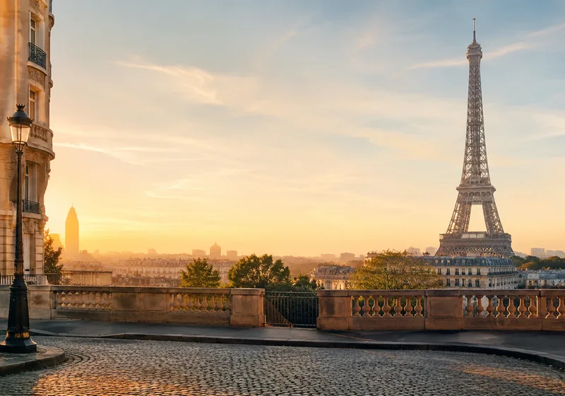 Paris travel planning guide