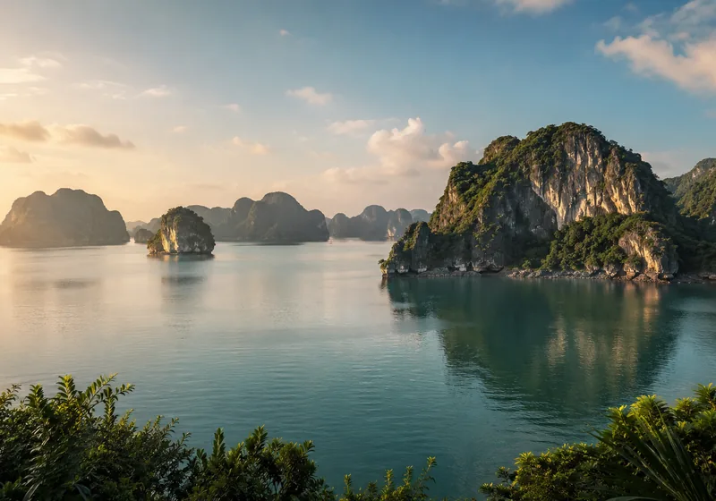Ha Long Bay travel planning guide